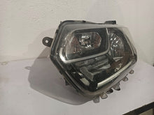 Laden Sie das Bild in den Galerie-Viewer, Frontscheinwerfer Dacia Duster 260609367R Links Scheinwerfer Headlight