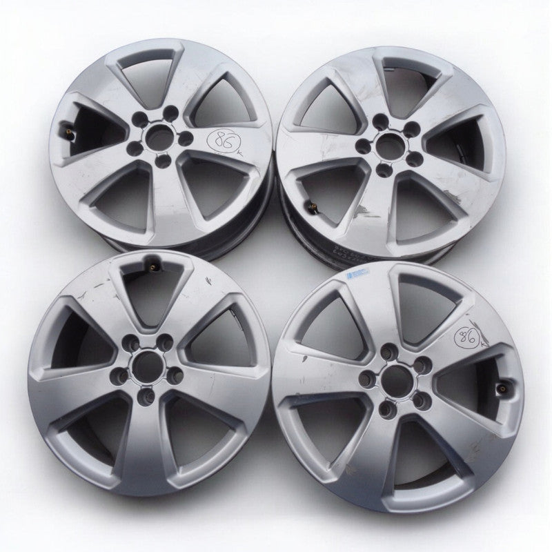 4x Alufelge 17 Zoll 6.0" 5x112 48ET Glanz Silber 8V0601025C Audi A3 Golf