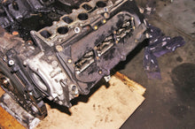 Laden Sie das Bild in den Galerie-Viewer, Motor Audi VW Q7 Touareg BUG BKS 3.0 233PS Diesel Engine Unkomplett