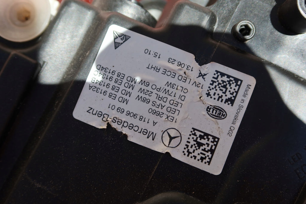Frontscheinwerfer Mercedes-Benz Cla A1189066901 A1189066901A1189066901 LED Links SCH7057547188le