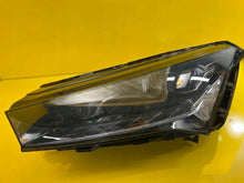 Laden Sie das Bild in den Galerie-Viewer, Frontscheinwerfer Skoda Enyaq 5LB941015H LED Links Scheinwerfer Headlight