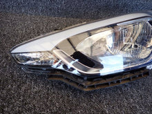 Laden Sie das Bild in den Galerie-Viewer, Frontscheinwerfer Hyundai I20 92101C8000 Links Scheinwerfer Headlight