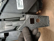 Load image into Gallery viewer, Frontscheinwerfer Jeep Grand Cherokee Wk2 682666564AJ Xenon Rechts Headlight SCH3150967715ig