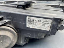 Load image into Gallery viewer, Frontscheinwerfer VW Golf VIII 5H1941006B LED Links Scheinwerfer Headlight SCH9097943467vl