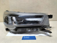 Laden Sie das Bild in den Galerie-Viewer, Frontscheinwerfer Toyota Hilux VIII Full LED Rechts Scheinwerfer Headlight SCH4215379615in