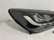 Laden Sie das Bild in den Galerie-Viewer, Frontscheinwerfer Ford Focus NX7B-13E014-CF LED Rechts Scheinwerfer Headlight