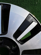 Load image into Gallery viewer, 1x Alufelge 15 Zoll 5.0" 4x100 35ET Glanz Schwarz 1S0601025AH VW Rim Wheel FEL1718524121ev