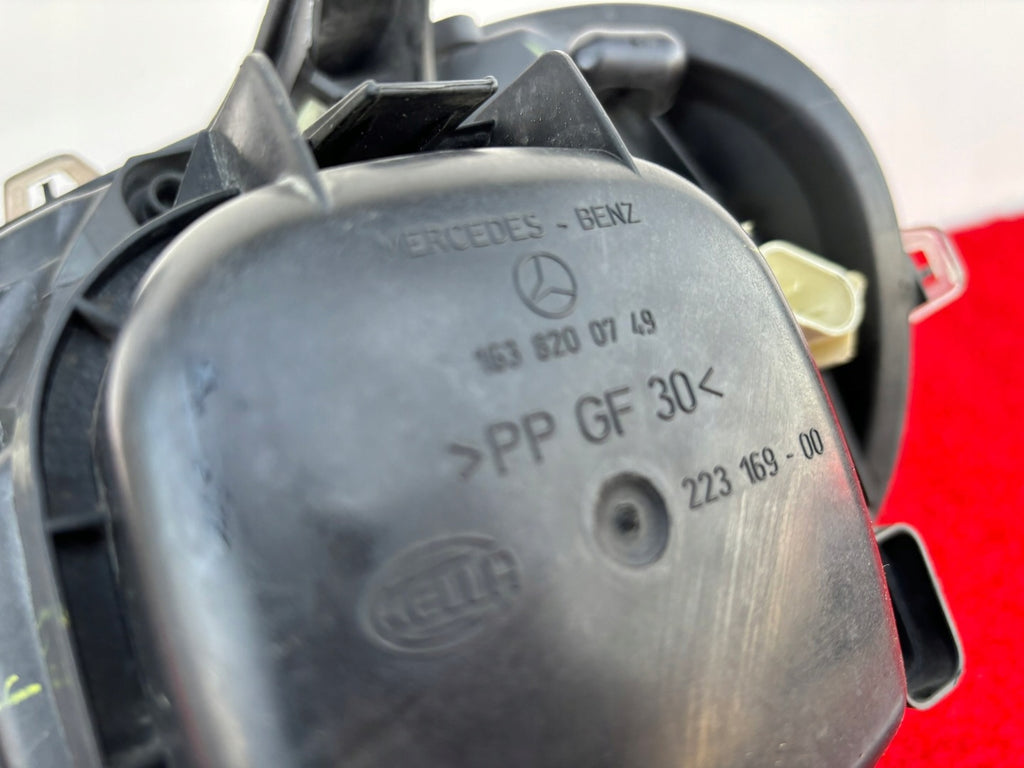 Frontscheinwerfer Mercedes-Benz W163 1638200749 Rechts Scheinwerfer Headlight