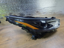 Laden Sie das Bild in den Galerie-Viewer, Frontscheinwerfer Toyota Highlander 10000-8A06K Rechts Scheinwerfer Headlight SCH1554600072uo