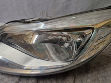Laden Sie das Bild in den Galerie-Viewer, Frontscheinwerfer Ford Focus III BM5113W030AL FALSE Scheinwerfer Headlight SCH2746034373hy