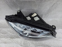 Laden Sie das Bild in den Galerie-Viewer, Frontscheinwerfer Mercedes-Benz W205 A205 A2059062604 Rechts Headlight SCH3035717313rd