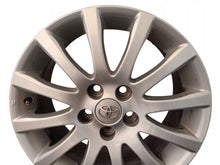 Load image into Gallery viewer, 1x Alufelge 17 Zoll 7.0" 5x114.3 Silber PZ474-T0677 Toyota Avensis Rim Wheel FEL3217279815xt