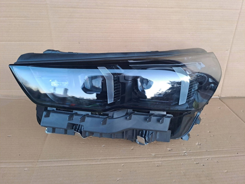 Frontscheinwerfer BMW 5 0301128237 A95A798D711LE22A6494 Links Headlight SCH7439066001zn