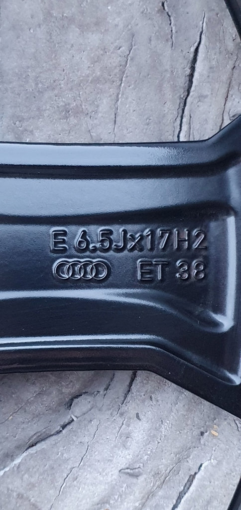1x Alufelge 17 Zoll 6.5" 5x112 38ET Glanz Schwarz 83A601025AL Audi Q3 F3b FEL4161857330xt