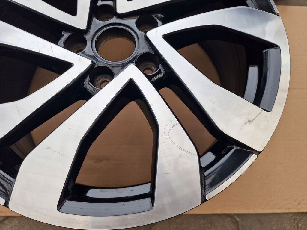 1x Alufelge 17 Zoll 7.0" 5x112 2GA601205AF VW T Roc I Rim Wheel FEL2614596500ks