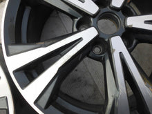 Load image into Gallery viewer, 1x Alufelge 18 Zoll 7.0&quot; 5x114.3 40ET HV03A Nissan X Trail X-Trail Qashqai J11