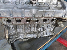 Laden Sie das Bild in den Galerie-Viewer, Motor BMW E60 E90 E63 N52B30A 3.0 2005 Benzin Engine Unkomplett MOT8852375313zs