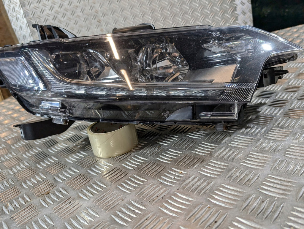 Frontscheinwerfer Mitsubishi Outlander III 8301C8-64 LED Rechts Headlight