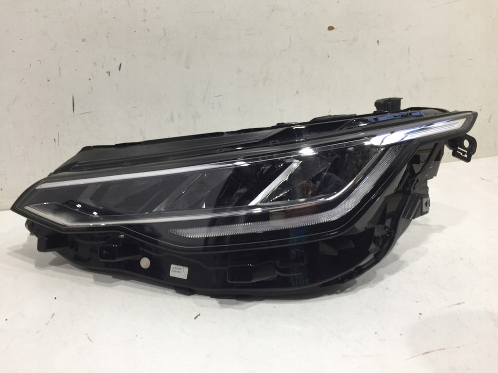 Frontscheinwerfer VW Golf VIII 5H1941005A LED Links Scheinwerfer Headlight SCH8621147111xn