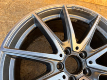 Load image into Gallery viewer, 1x Alufelge 19 Zoll 9.0" 5x112 49ET A2134017400 Mercedes-Benz W213 Rim Wheel FEL1904346319gj