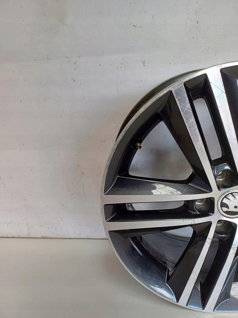 1x Alufelge 17 Zoll 7.0" 5x100 46ET 5JA601025D Skoda Rapid Rim Wheel