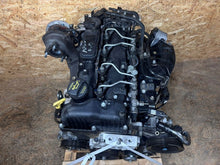 Laden Sie das Bild in den Galerie-Viewer, Motor Hyundai Kia I D4HB 2.2 160PS 118kW 97TKm 2014 Diesel Engine Komplett MOT4916485734va