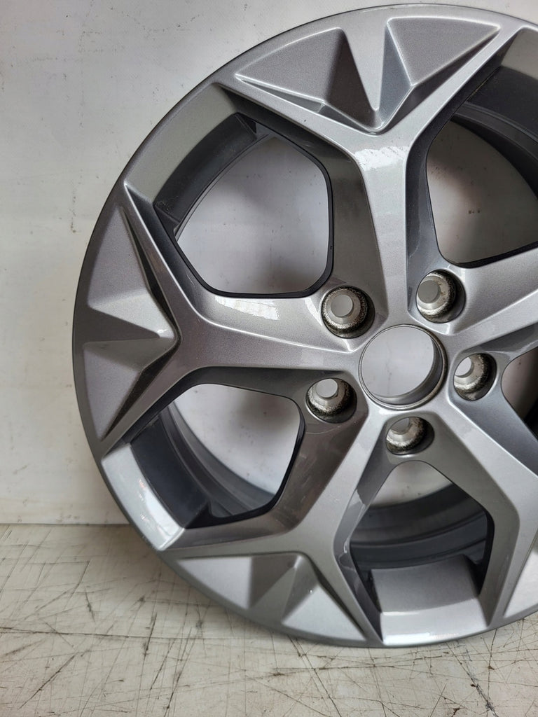 1x Alufelge 15 Zoll 5.0" 5x100 40ET Glanz Silber 6F0071495H Seat Rim Wheel