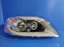 Load image into Gallery viewer, Frontscheinwerfer Volvo Xc60 I 31420680 Xenon Rechts Scheinwerfer Headlight SCH2829644203ka
