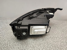 Load image into Gallery viewer, Frontscheinwerfer Mercedes-Benz Cls A2579061400 LED Rechts Headlight