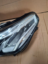 Load image into Gallery viewer, Frontscheinwerfer BMW X1 5A5BD44-03 5A9A221-01 Ein Satz Scheinwerfer Headlight SCH3437850325ma