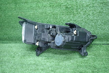 Laden Sie das Bild in den Galerie-Viewer, Frontscheinwerfer Dacia Sandero III Logan Jogger 260602561R Links Headlight SCH8298874075ax