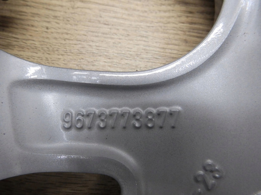 1x Alufelge 15 Zoll 6.0" 4x108 23ET Glanz Silber 9673773877 Peugeot 208 FEL4602467476nd