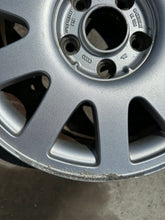 Laden Sie das Bild in den Galerie-Viewer, 1x Alufelge 16 Zoll 7.0" 5x112 4A0601025P Audi A6 C4 Rim Wheel FEL8184061803mk