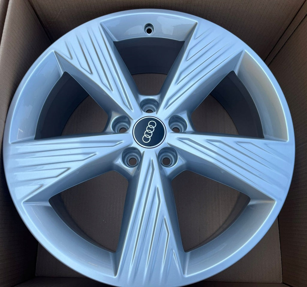 4x Alufelge 19 Zoll 8.0" 5x112 45ET Glanz Schwarz 89A601025B Audi E-Tron FEL1767647962rd