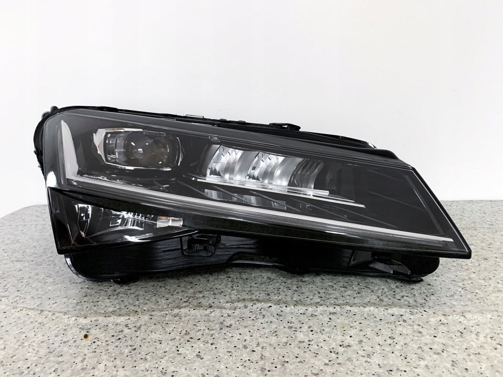 Frontscheinwerfer Skoda Superb III 3V1941016D Full LED Rechts Headlight