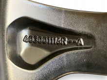 Load image into Gallery viewer, 1x Alufelge 17 Zoll 6.0" 5x114.3 50ET Glanz Silber 403001116R Opel Vivaro FEL8917245329gq