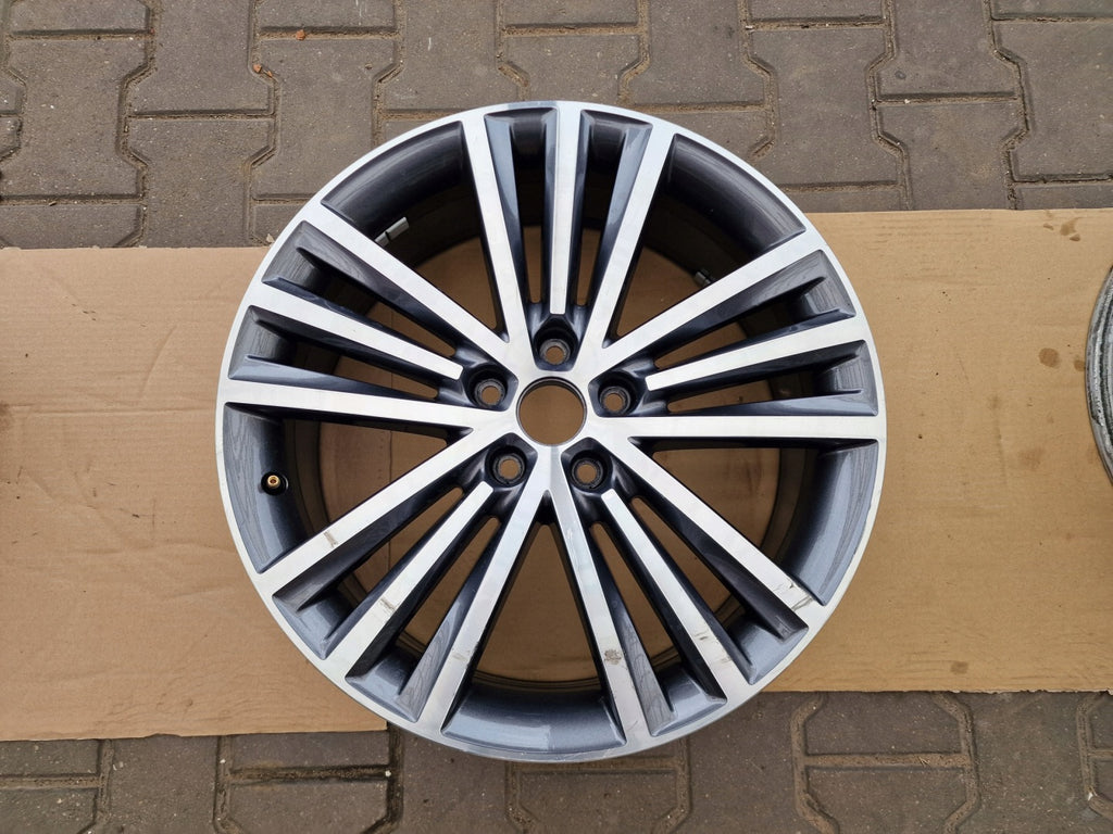 1x Alufelge 19 Zoll 7.0" 5x112 565601025R Skoda Kodiaq Rim Wheel FEL7612424923vz