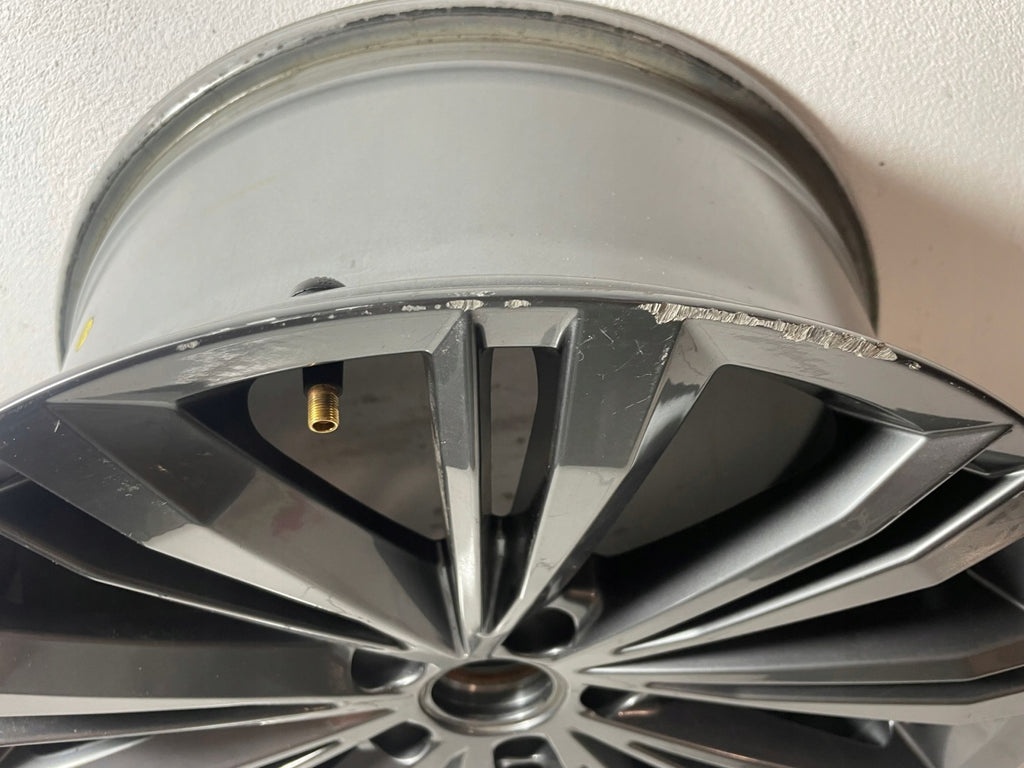 1x Alufelge 18 Zoll 8.0" 5x112 44ET Glanz Grau 3G0601025BN VW Passat B8 FEL7043186072va
