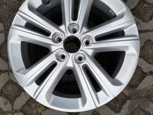 Load image into Gallery viewer, 1x Alufelge 16 Zoll 6.5" 5x108 47ET Glanz PZ4L0H0672 Toyota Proace City FEL6574978158jr