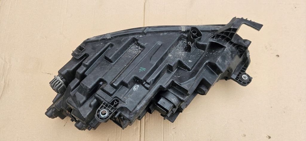 Frontscheinwerfer Skoda Octavia IV 5E4941016 Rechts Scheinwerfer Headlight SCH8042758134nd