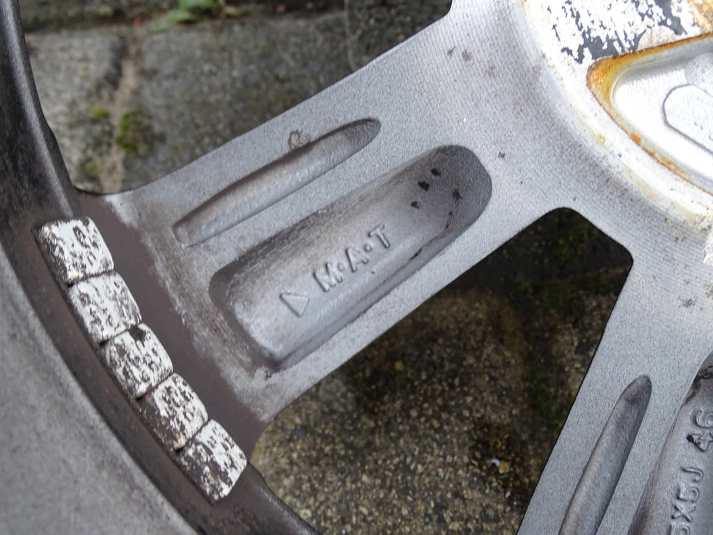 1x Alufelge 15 Zoll 5.0" 4x100 46ET 9KTO422443525 Mitsubishi Space Star