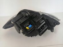 Laden Sie das Bild in den Galerie-Viewer, Frontscheinwerfer Mercedes-Benz Vito W447 A4479061501 LED Rechts Headlight SCH2312372470xb