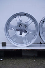 Laden Sie das Bild in den Galerie-Viewer, 4x Alufelge 17 Zoll 7.5" 5x112 28ET 8T0601025B Audi A4 Rim Wheel FEL4636782446eq