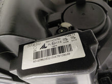 Laden Sie das Bild in den Galerie-Viewer, Frontscheinwerfer Iveco Daily I 5801473750 Links Scheinwerfer Headlight SCH9774224657fh