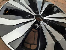 Load image into Gallery viewer, 1x Alufelge 17.5 Zoll 6.5" 5x100 39ET 2GM601025M VW Rim Wheel FEL4132297089fb