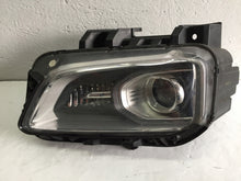 Laden Sie das Bild in den Galerie-Viewer, Frontscheinwerfer Hyundai Kona 9210DD7701 Ein Satz Scheinwerfer Headlight SCH7181380873oz