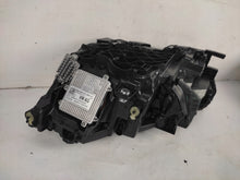 Laden Sie das Bild in den Galerie-Viewer, Frontscheinwerfer Skoda Octavia IV 5E4941010 Rechts Scheinwerfer Headlight SCH4810228308ze
