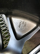 Laden Sie das Bild in den Galerie-Viewer, 1x Alufelge 18 Zoll 7.0" 5x114.3 38ET 4250D789 Mitsubishi Eclipse Cross FEL5830277933lv