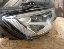 Laden Sie das Bild in den Galerie-Viewer, Frontscheinwerfer Audi A3 8V0941006H Xenon Rechts Scheinwerfer Headlight SCH7070604951ro