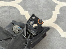 Load image into Gallery viewer, Frontscheinwerfer Mitsubishi Outlander III 8301C8-83 LED Links Headlight